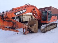 Аренда гусеничного экскаватора Doosan DX420.  Гидромолот. Ковш 1,44 куба.