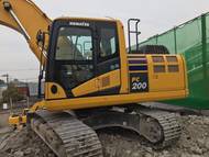 Аренда гусеничного экскаватора Komatsu PC200. Ковш 1,2 куба.